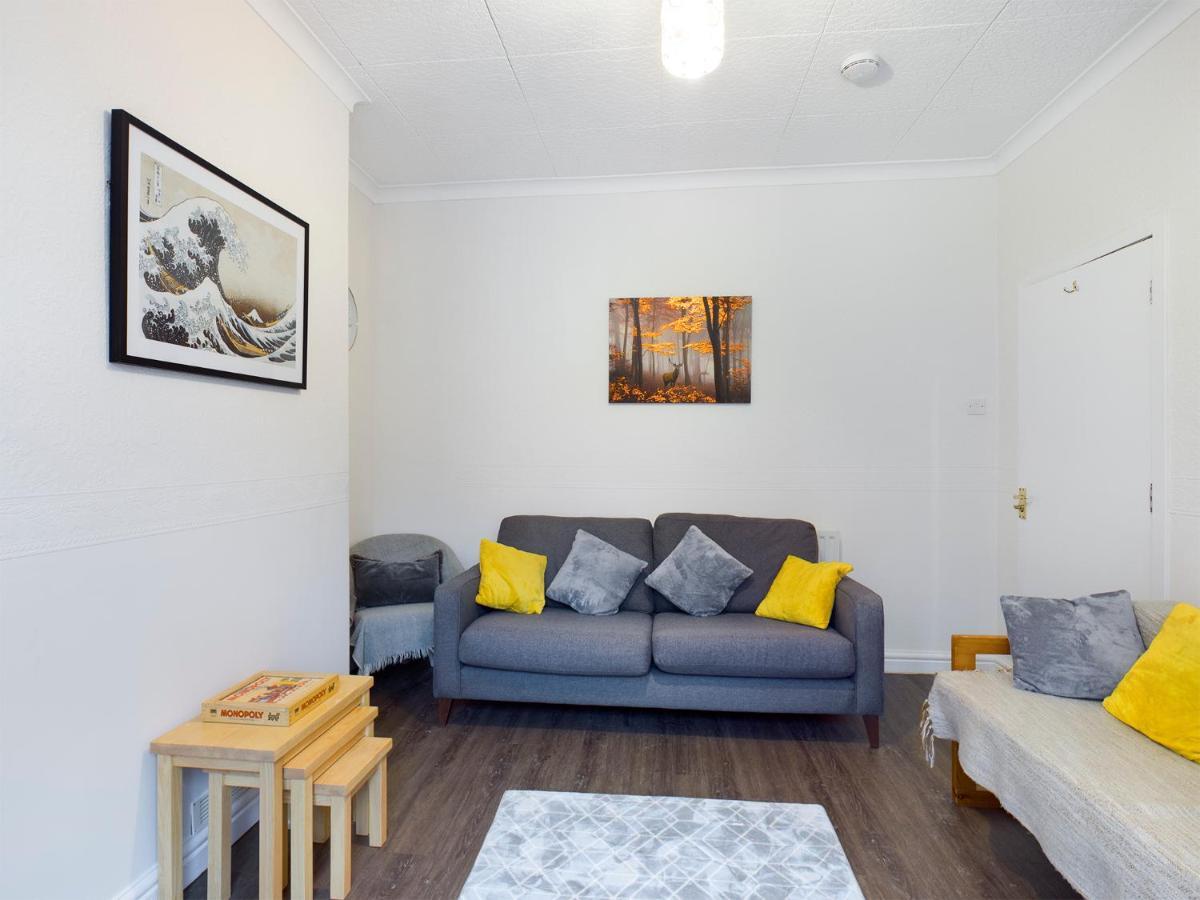 Cheerful 3 Bedroom Home With Free Parking And Wifi Chester Exterior foto